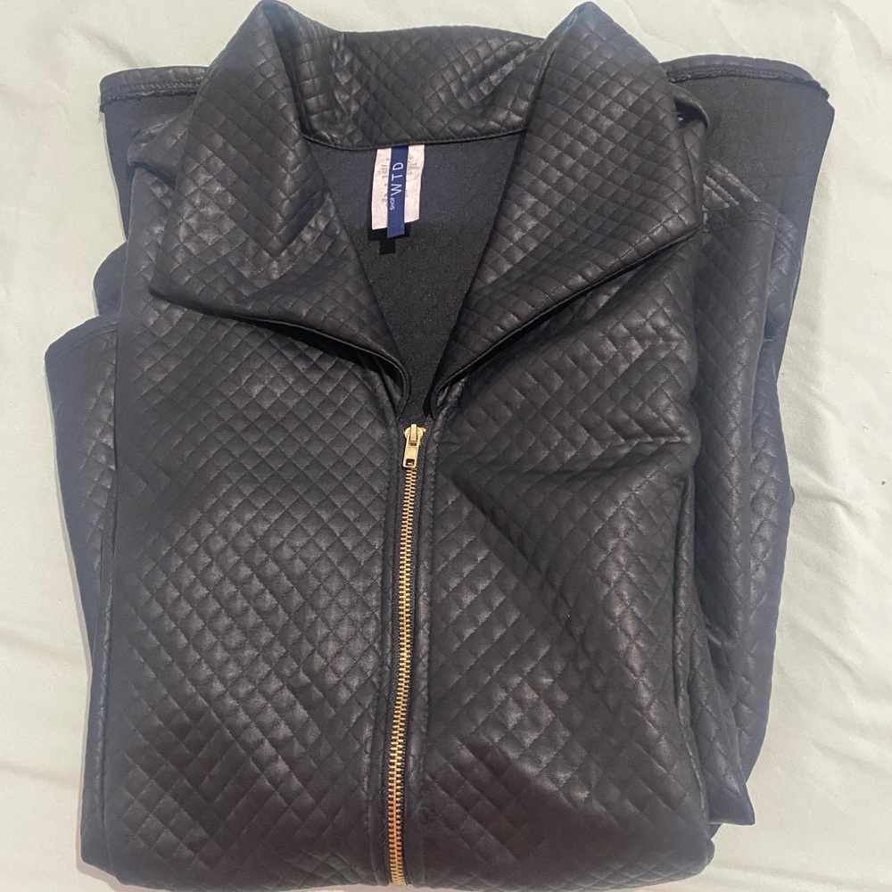 Black Quilted Women's Jacket - Picture 4 of 5